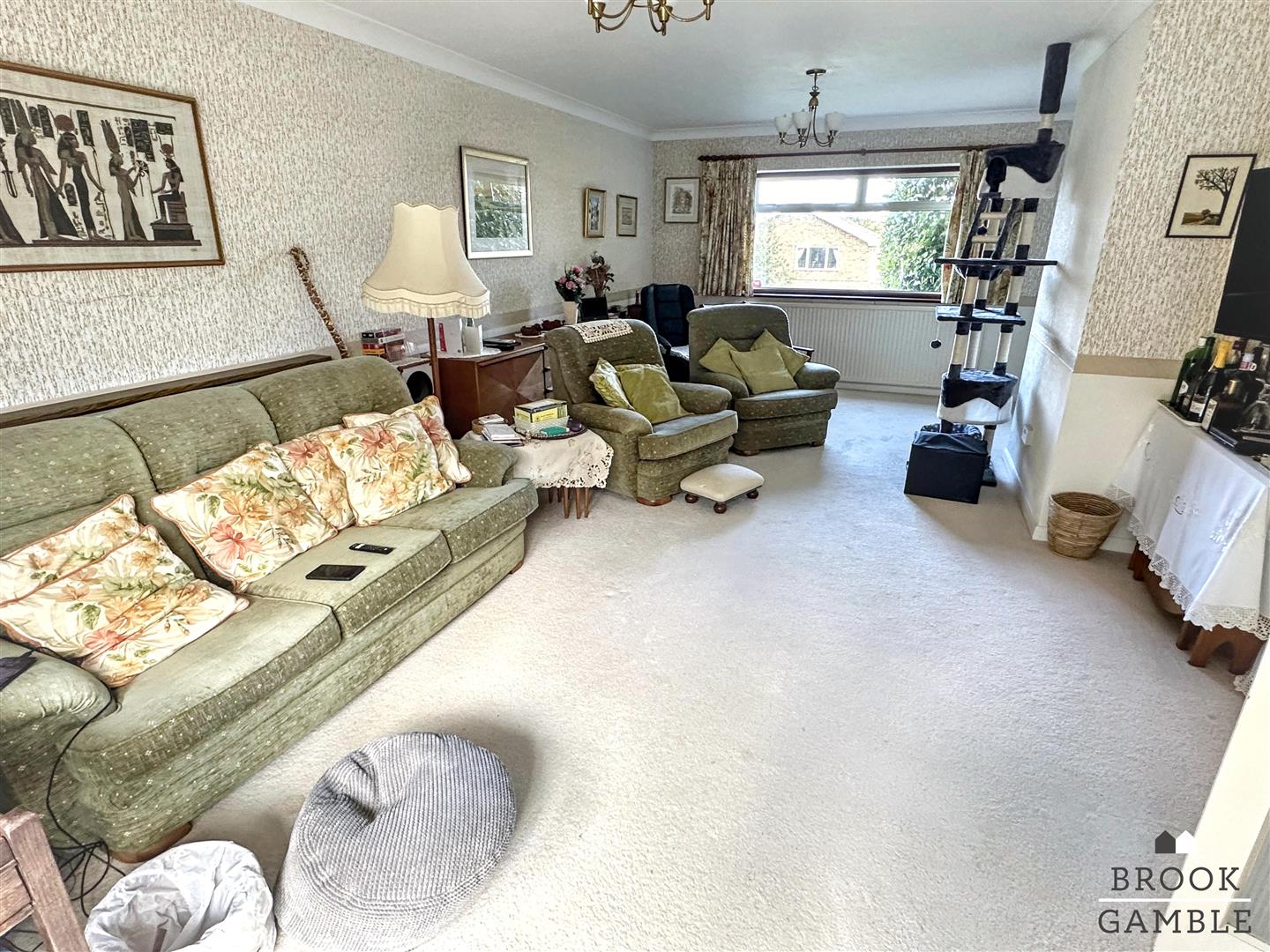 3 Bedroom House. Old Mansion Close in Eastbourne, East Sussex 4